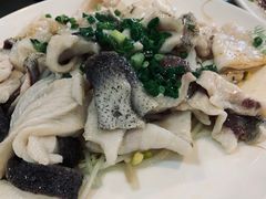 -品鱼庄酒家(新世界大酒店店)