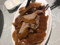 -湖庭壹品鸭王·传统北京烤鸭·别墅私房菜·庭院宵夜(江宁店)