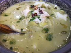 -周鱼小馆石锅酸菜鱼(活力汇店)