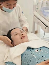 -雅诗迪·美甲美睫纹绣养生美容院