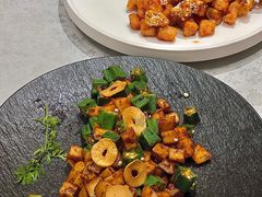 -连鹭海鲜·海肠捞饭·海胆饭(星海店)