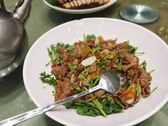 生炒黄牛肉-刘胖子家常菜·蹄花焖藕(中南店)
