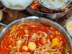 -张翻越·川渝冒菜·武汉黑鸭煲(城北万象城店)