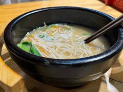-勺子米线·云南传统小吃市集(四方街店)