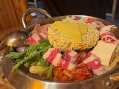 -恩你小木屋·韩式料理(假日广场店)