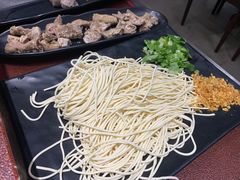 -牛肉彪·19年专注·潮汕牛肉火锅(祈福店)