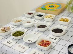 -金点蒙氏国际教育(悠然校区)