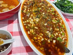 -洪霞餐馆·川菜·鲜货现炒(两江春城店)