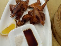 红烧乳鸽-澳门西南饭店·粤菜·茶市·手工点心(华海路店)