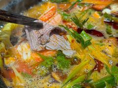 -黔有有贵州酸汤夺夺粉火锅(五味十字店)