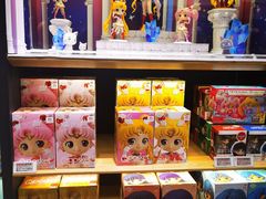 -泡泡玛特POPMART(杭州乐堤港店)
