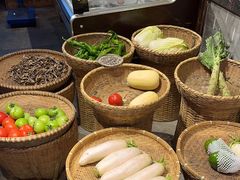 -富正毅三下锅·湘西韵味(天门山索道店)