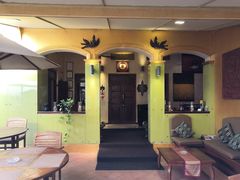 -Sala Thai Restaurant