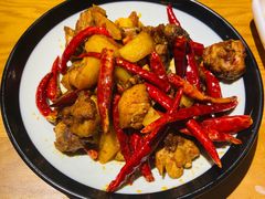 -隔壁老王·家常云南菜(花巷店)