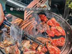 -围炉肉舍•炭烤活鳗•丹东海鲜烤肉(步行街店)