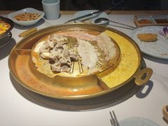 -猪啊牛呀羊啊铜盘烤肉(正大广场店)