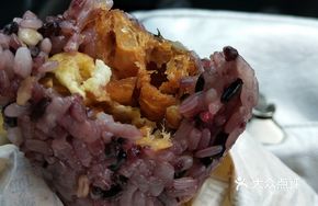 Fried Rice Ball with Fillings
