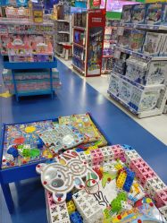 -玩具反斗城(万象汇店)