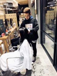 -艾米莉 烫染沙龙