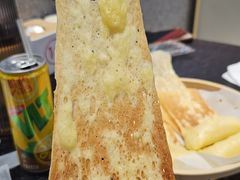 锅边馍-周姑娘不等味·牛羊肉火锅·螃蟹罗氏虾·烤鱼烤串(高邮店)