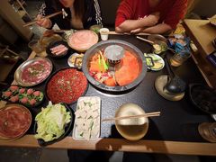 -晓宇重庆火锅(西安荟聚店)