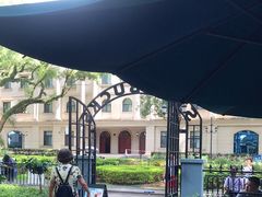 -星巴克臻选(广州沙面店)