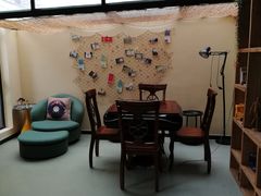 -小草屋轰趴馆别墅派对新场团建家庭聚会