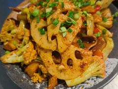 -微醺烤牛·炭火烧烤·精酿啤酒(东郊记忆店)