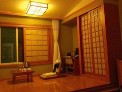 -华山御温泉度假村