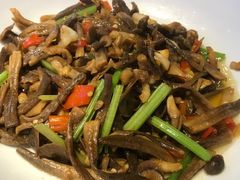 小炒云南野山菌-大鸽饭(马王堆店)