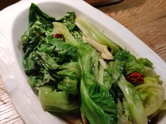 -70后饭吧(府河街店)