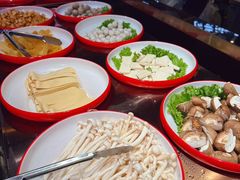 -聚盛源蒸汽海鲜火锅烤肉自助(巨川金海岸购物广场店)