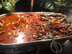 -领鲜活海鲜榴莲自助火锅(东门店)