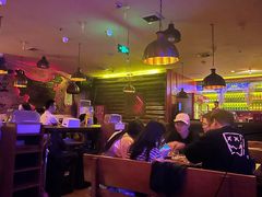 -Helens海伦司小酒馆(对外经贸大学店)