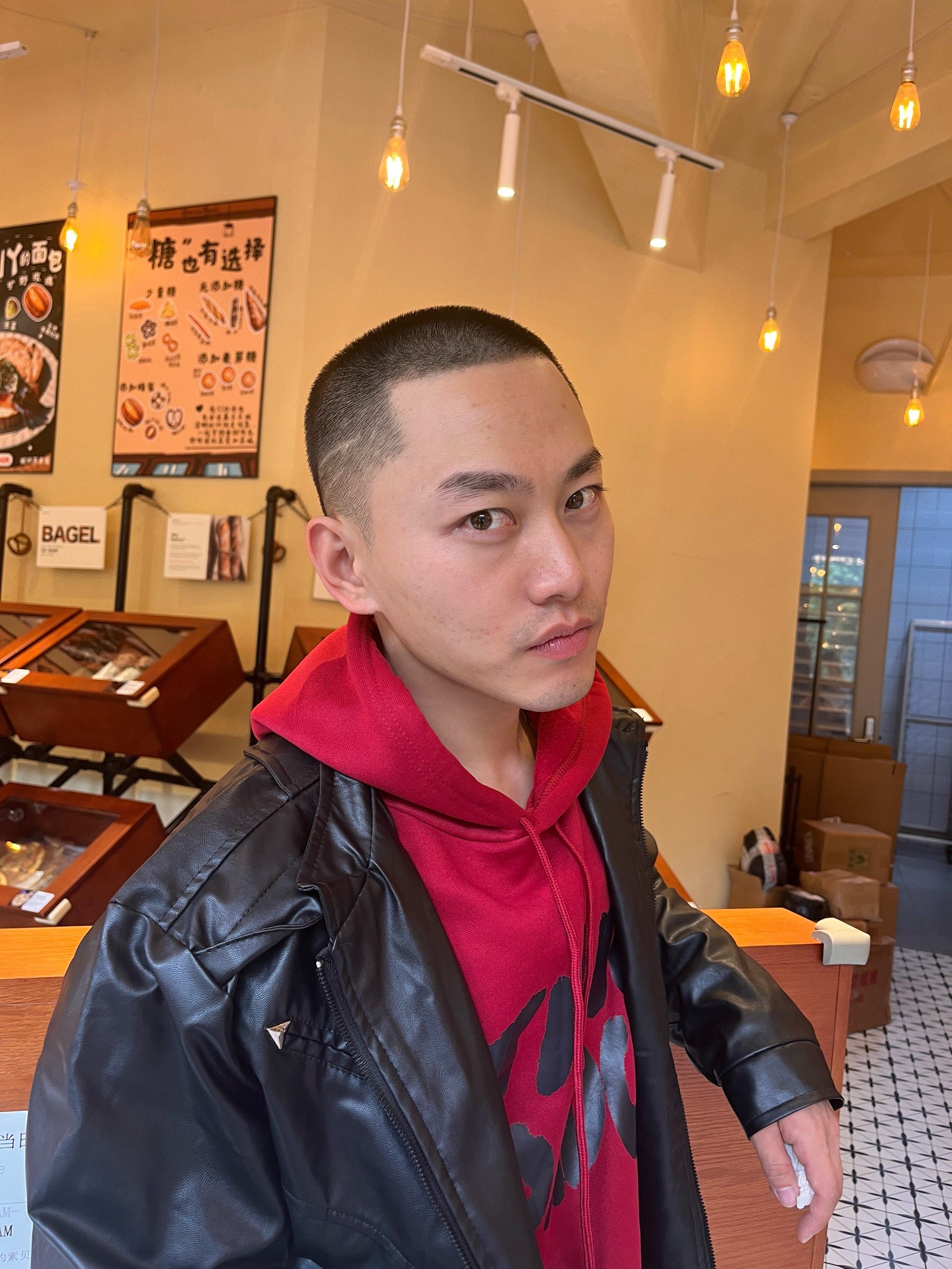 今日素颜寸头分享