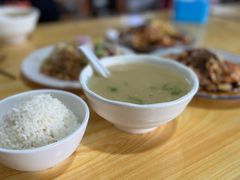 肥肠豆汤-温记府廟豆汤饭·始于1955年(海椒店)