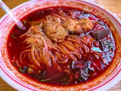 -杨婆鱼粉(骆仙路店)