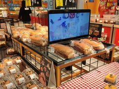 -沃尔玛咸宁市温泉路35号沃尔玛购物广场(咸宁温泉路店)