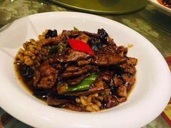-刘胖子家常菜·蹄花焖藕(兴业店)