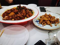 老厨子辣子鸡-鲁西南老厨子·特色鲁菜(经一纬五店)