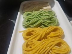 -德天肥牛海鲜火锅(城西银泰店)