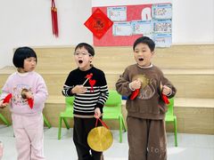 -蓝话筒·少儿成人演讲口才·主持朗诵·戏剧表演(大华第一坊店)