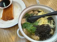 -柴爿巷·香酥鸡&馄饨(复兴中路店)