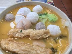 酸辣双拼米线-南記粉麵(灣仔謝斐道店)