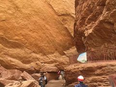 -天山神秘大峡谷