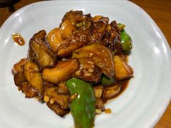 最爱地三鲜-95号酱骨·一块豆腐(展春园西路店)