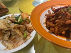 -董厨煨汤馆(车站路店)