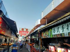 -大学城夜市大排档(凤栖路店)