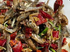 干煎小刁子鱼-洈水谣 · 地道荆州松滋菜(菱角湖公园店)