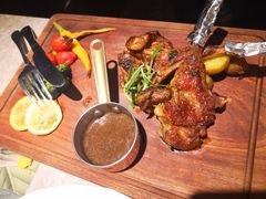 -大树餐厅(红旗街万达店)